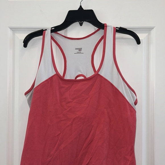 🩶 3/$15 🩶 Athletic Top - Picture 3 of 4